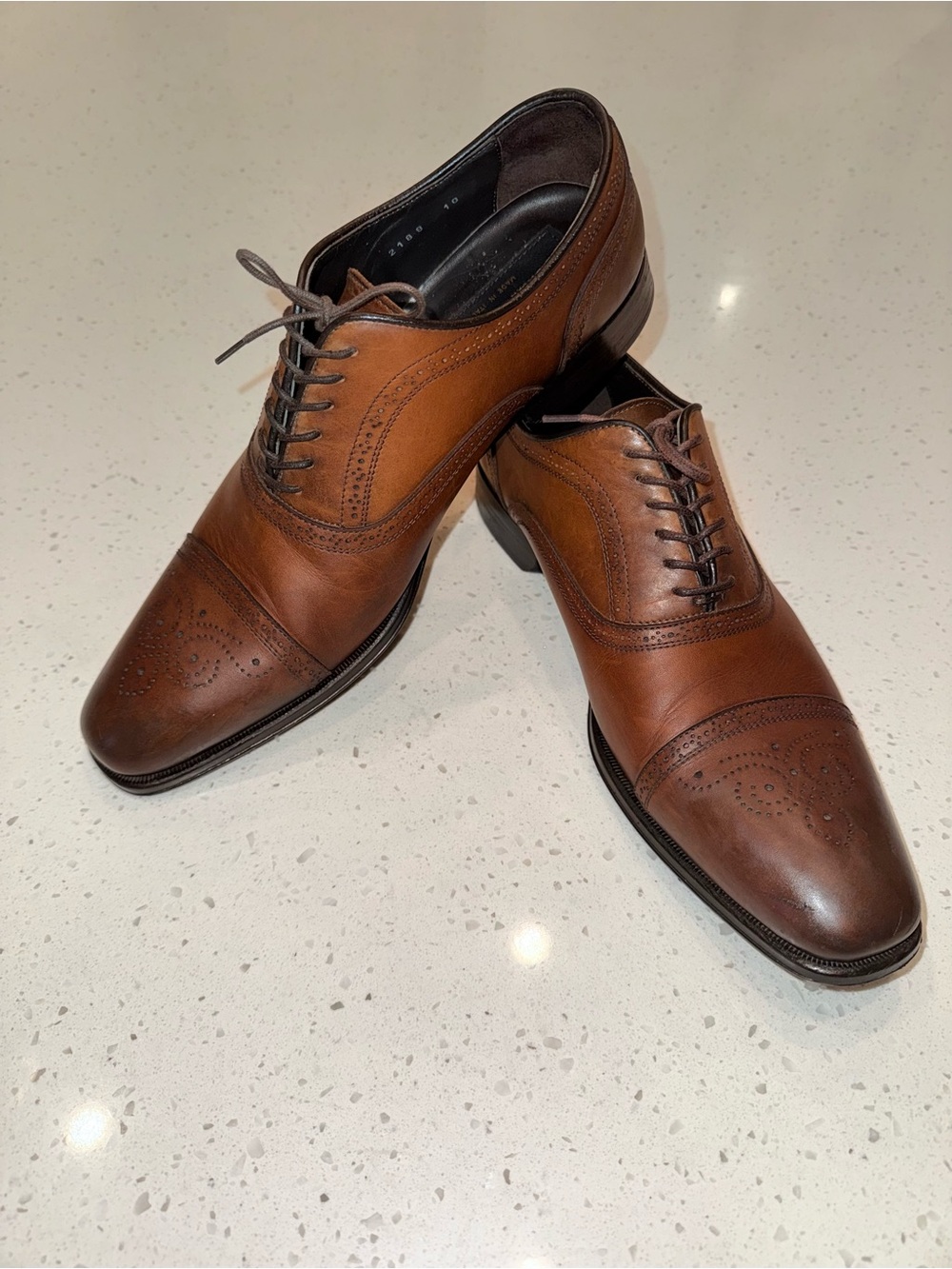 To Boot New York Men's Brown Cap-Toe Brogue Oxfords